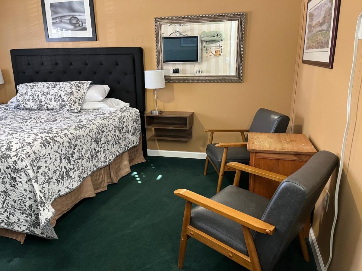 The Stamford Motel Manchester Bagian luar foto